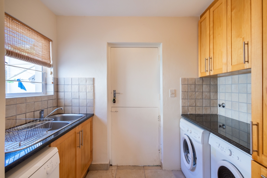 6 Bedroom Property for Sale in Lower Robberg Western Cape